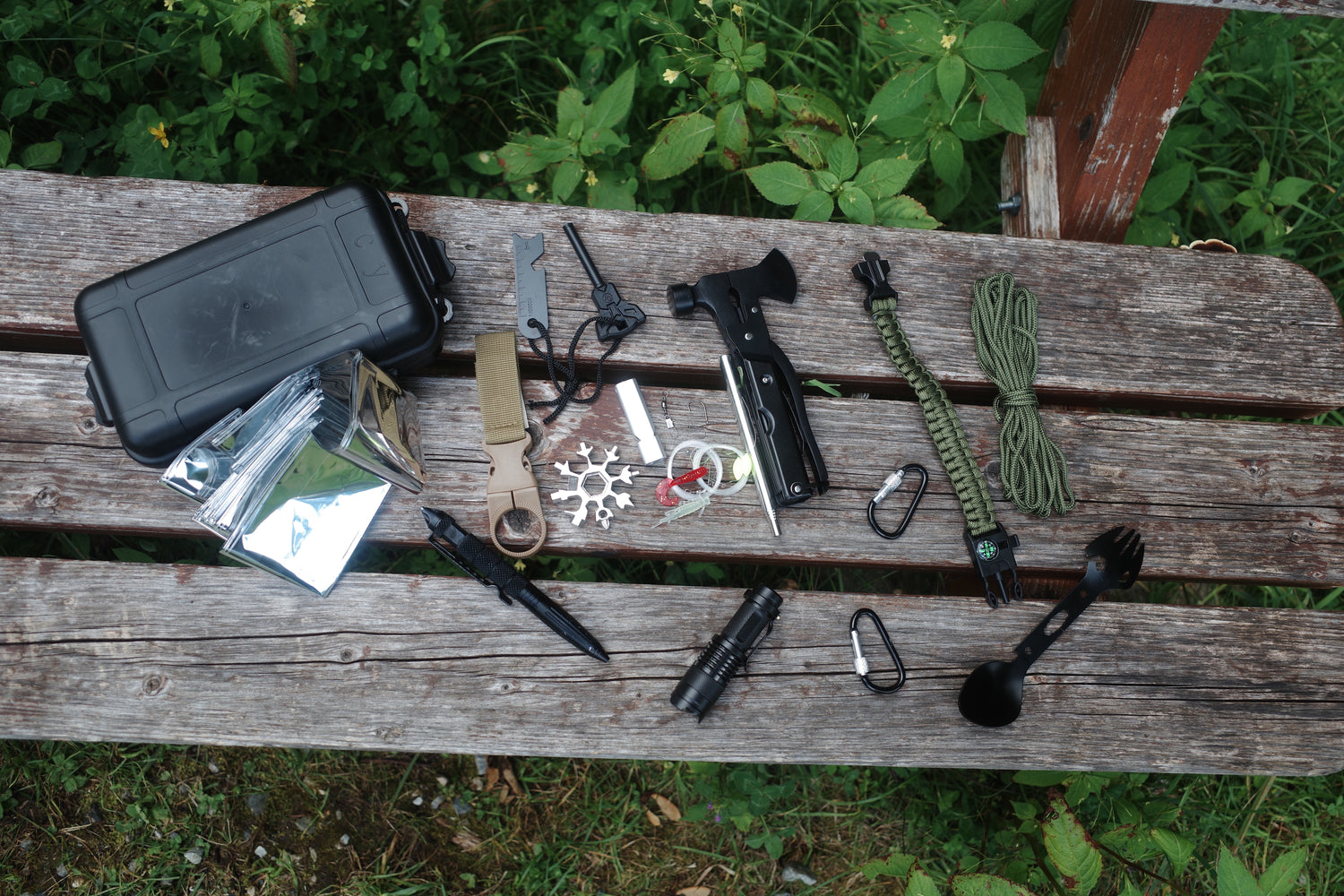 Guide til overlevelsesfærdigheder i naturen