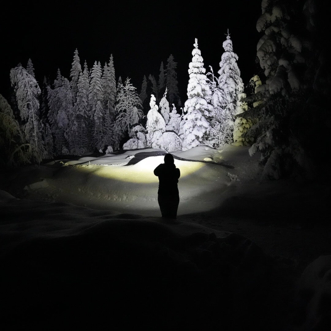 Nordic Gear™ Genopladelig Pandelampe 1000 lumen Nordic Gear