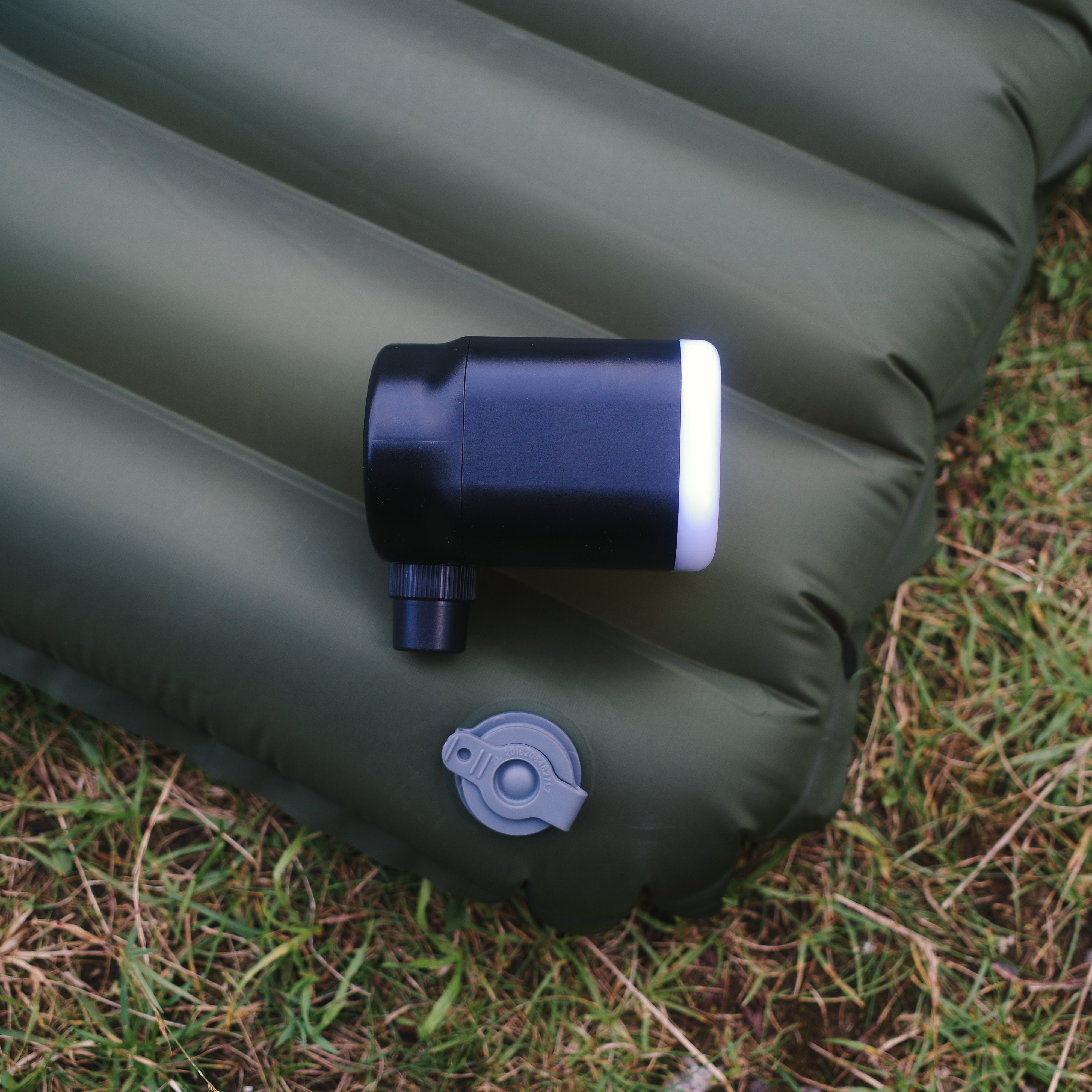 Nordic Gear™ Mini elektrisk pumpe Nordic Gear