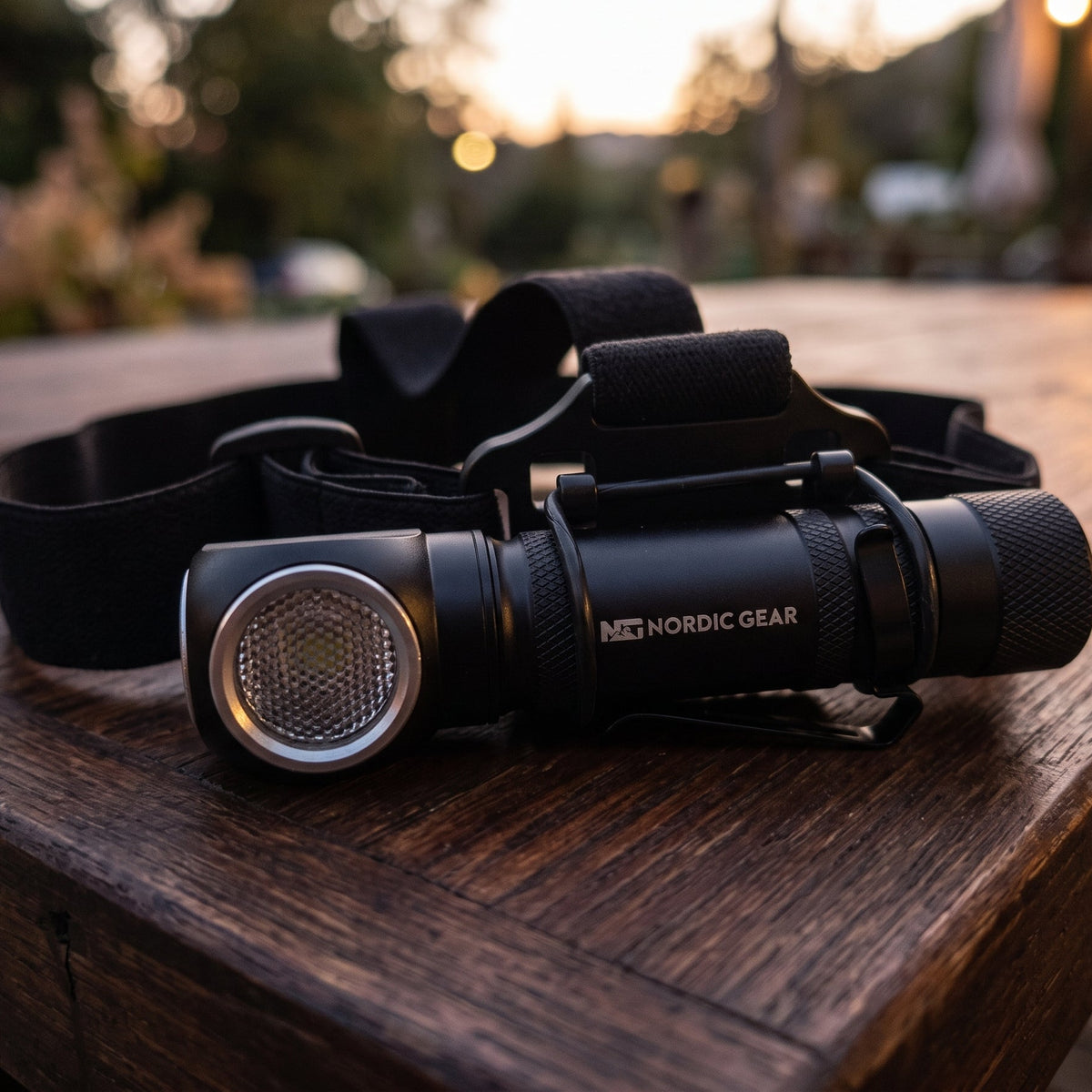 Nordic Gear™ Letvægtspandelampe 1000 lumen